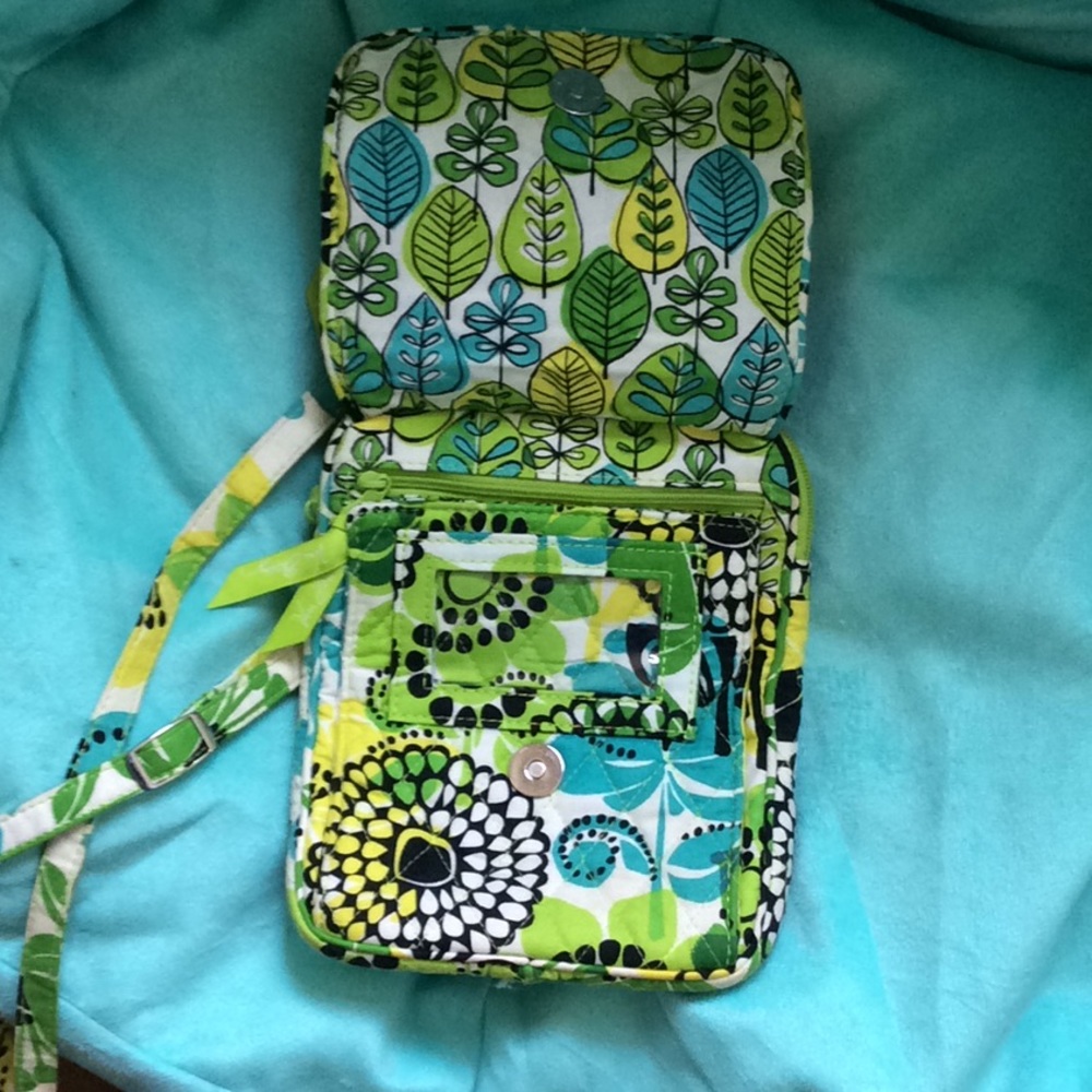 Vera Bradley Limes up cross body purse - Picture 3 of 8